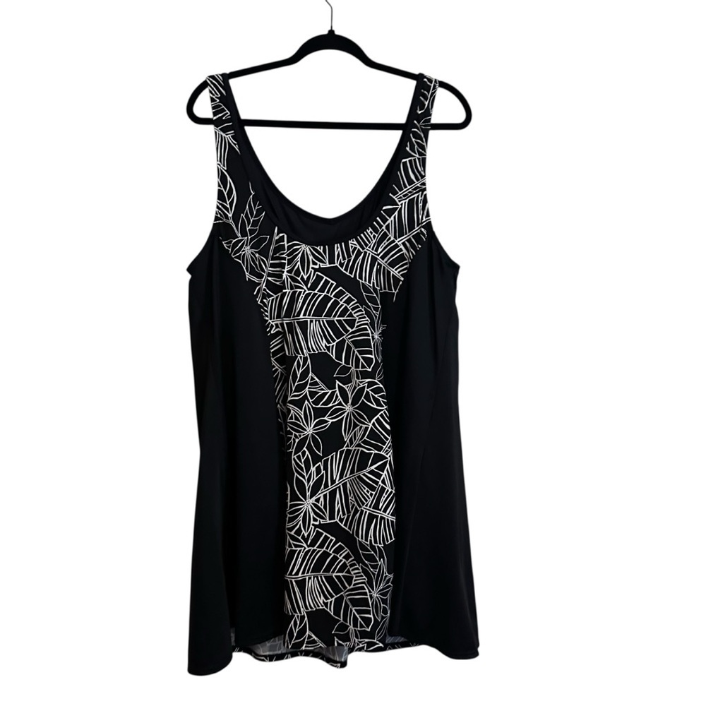 Tropical Escape Black and White Swim Dress Size 24W - Picture 5 of 6